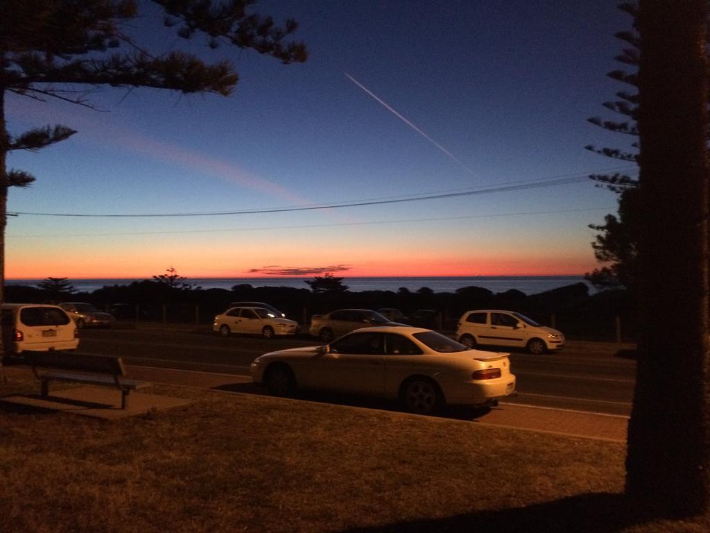 Adelaide - Semaphore Beach Front Exterior photo